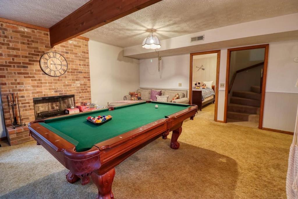 4-Bedroom+Loft-Sauna-Pool Table-Bar-2 Fireplaces 베시 외부 사진